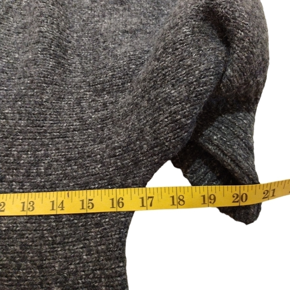 Kenji Hooded Sweater - Picture 5 of 6